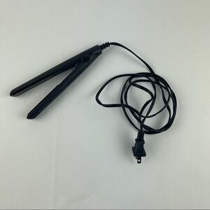 Zoe Ayla Mini Flat Iron Black